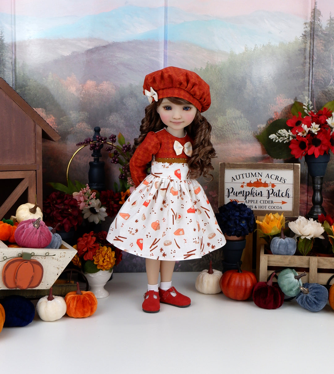 Chai & Pie - dress with shoes for Ruby Red Fashion Friends doll