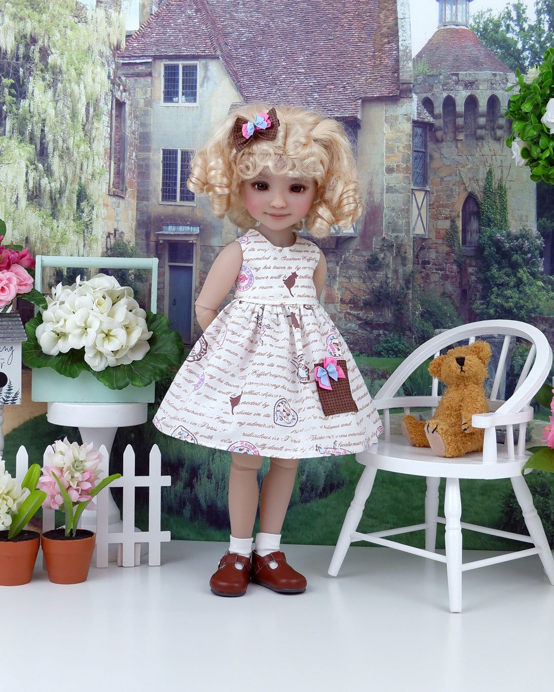 Chat de Paris - dress with shoes for Ruby Red Fashion Friends doll