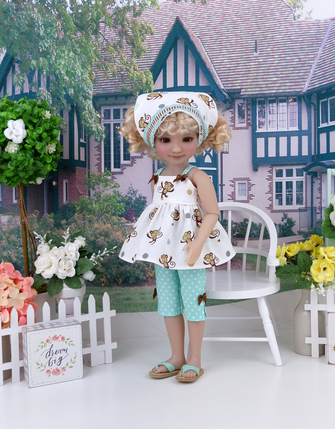 Cheeky Monkey - top & capris with sandals for Ruby Red Fashion Friends doll