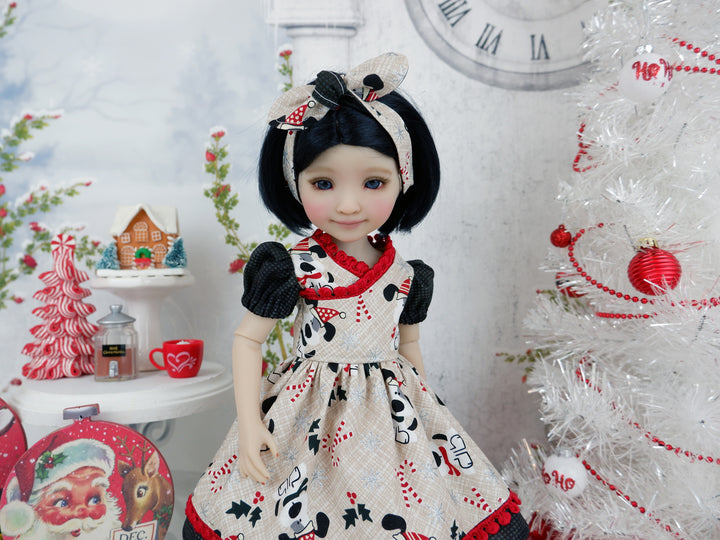 Christmas Paws - dress with shoes for Ruby Red Fashion Friends doll