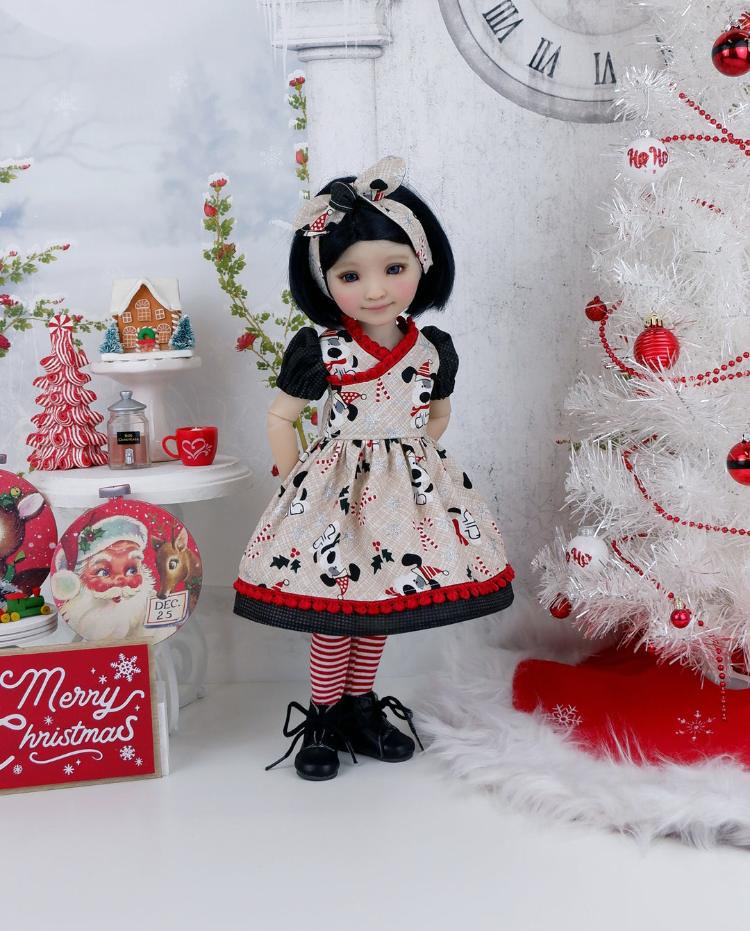 Christmas Paws - dress with shoes for Ruby Red Fashion Friends doll