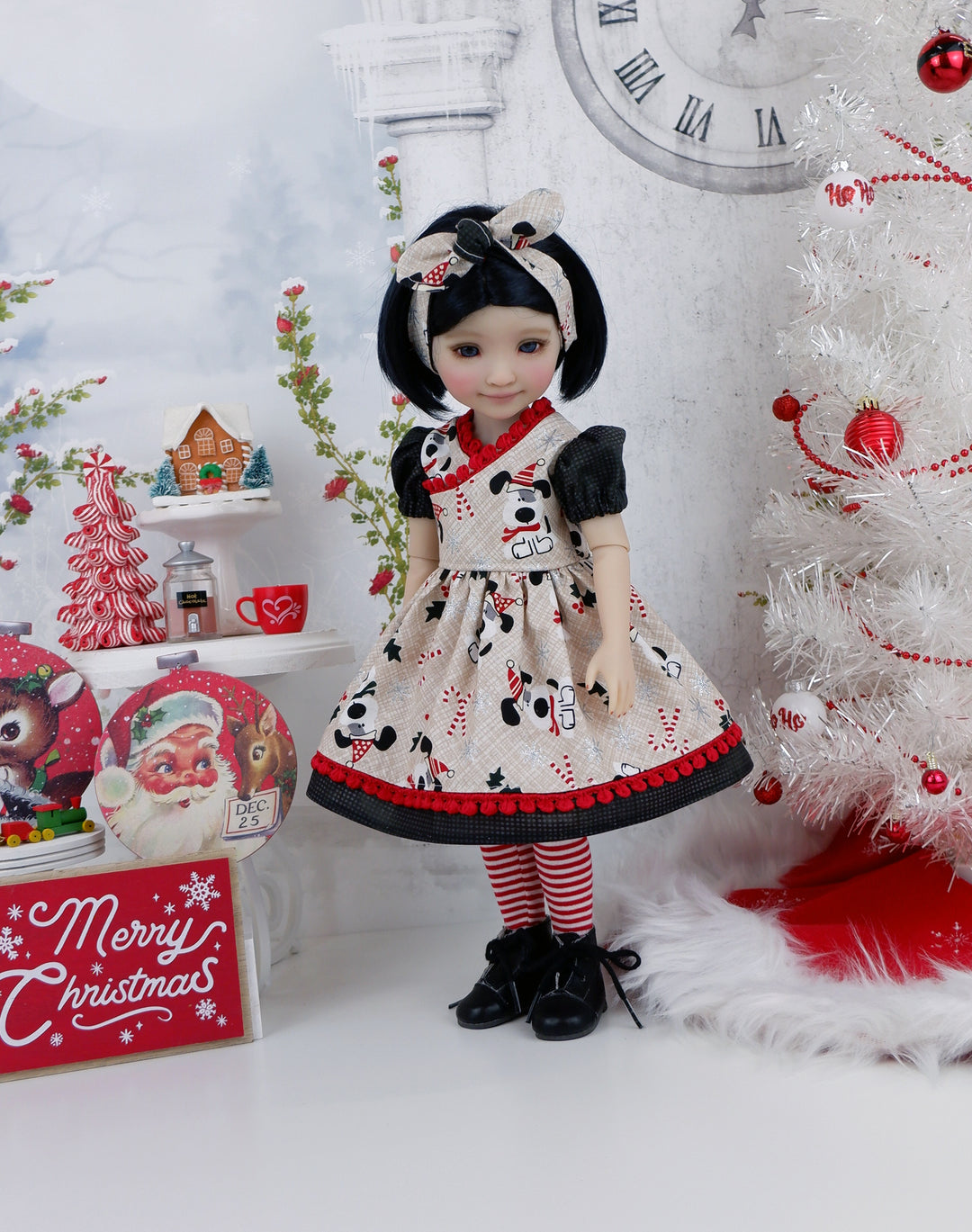 Christmas Paws - dress with shoes for Ruby Red Fashion Friends doll