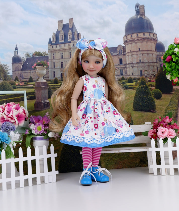 Cinderella's Carriage - dress with boots for Ruby Red Fashion Friends doll