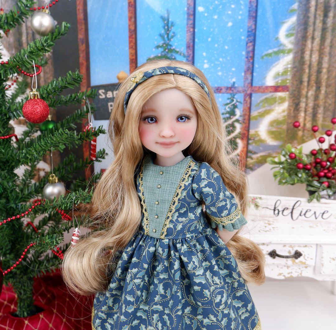Colonial Holly - dress with shoes for Ruby Red Fashion Friends doll