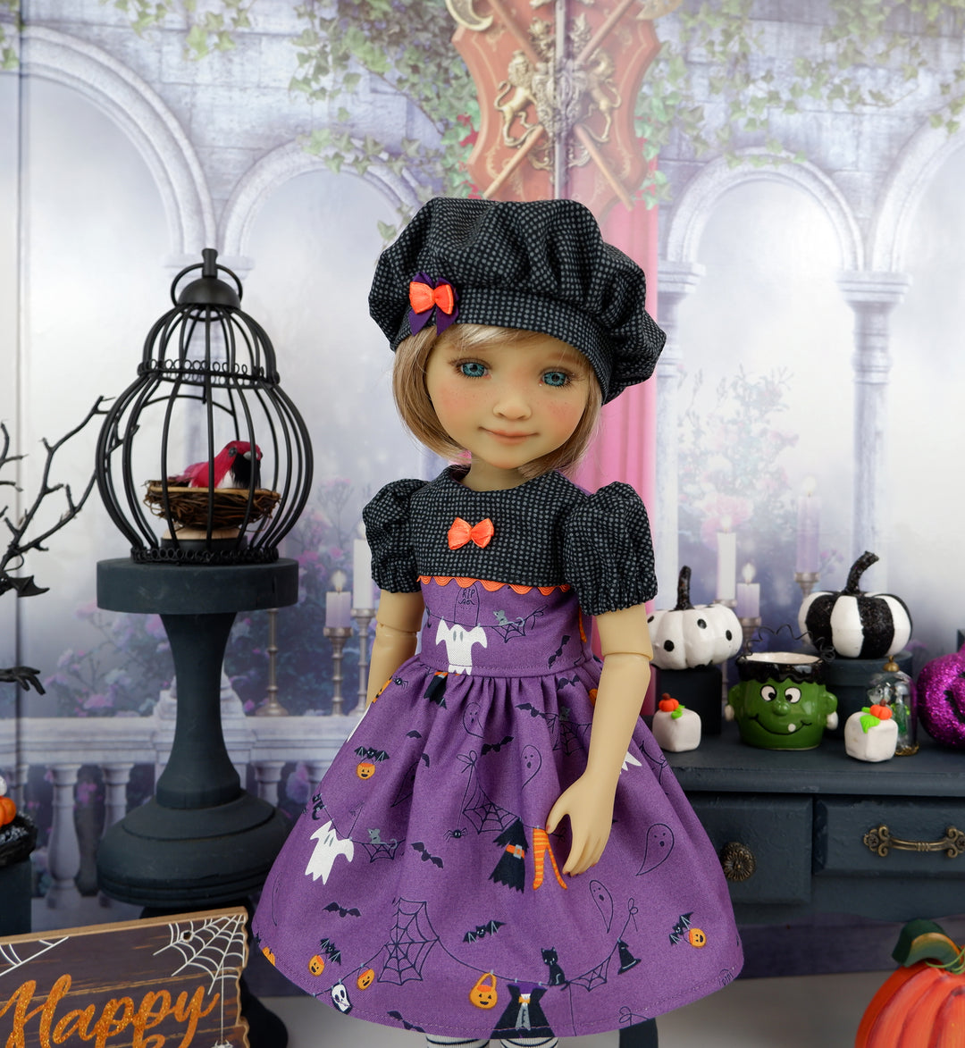Costume Clothesline - dress with shoes for Ruby Red Fashion Friends doll