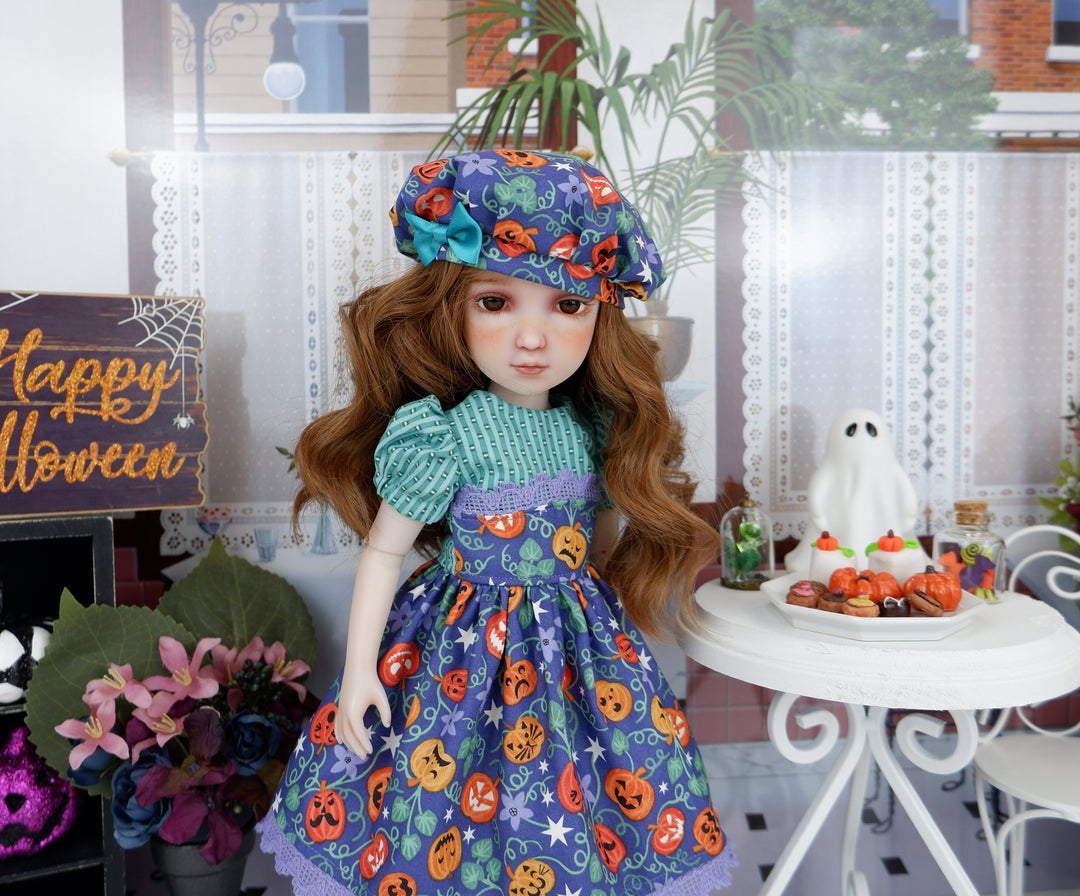 Cute & Creepy - dress with shoes for Ruby Red Fashion Friends doll