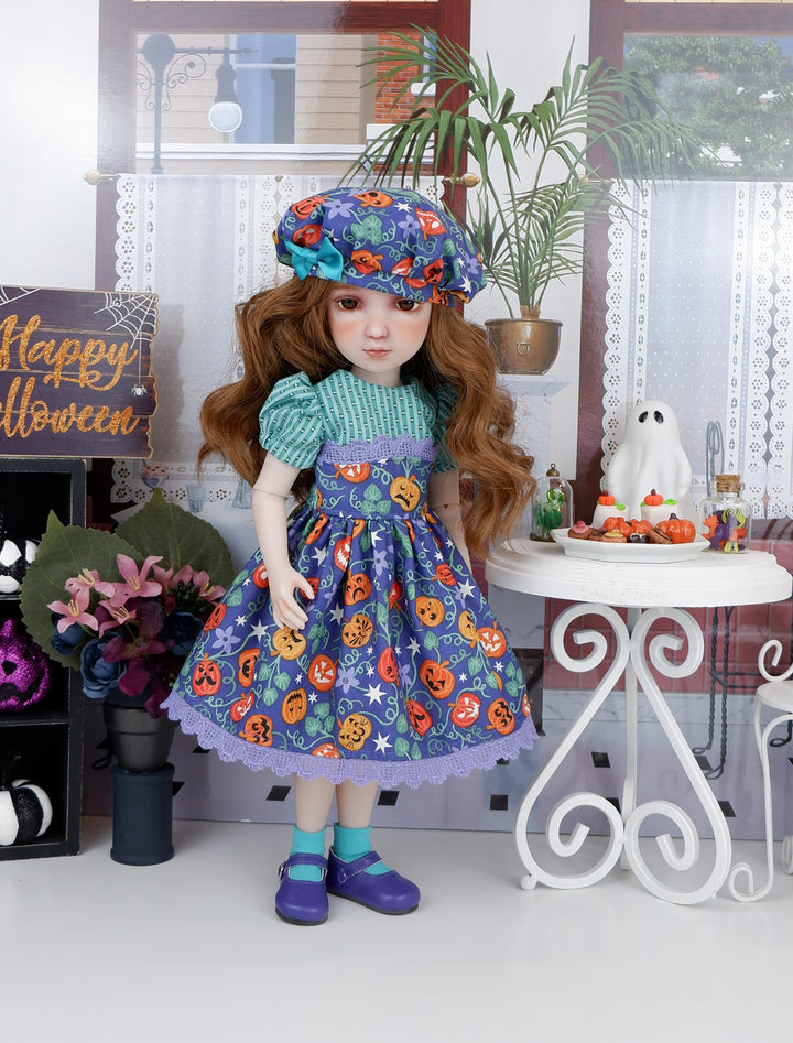 Cute & Creepy - dress with shoes for Ruby Red Fashion Friends doll