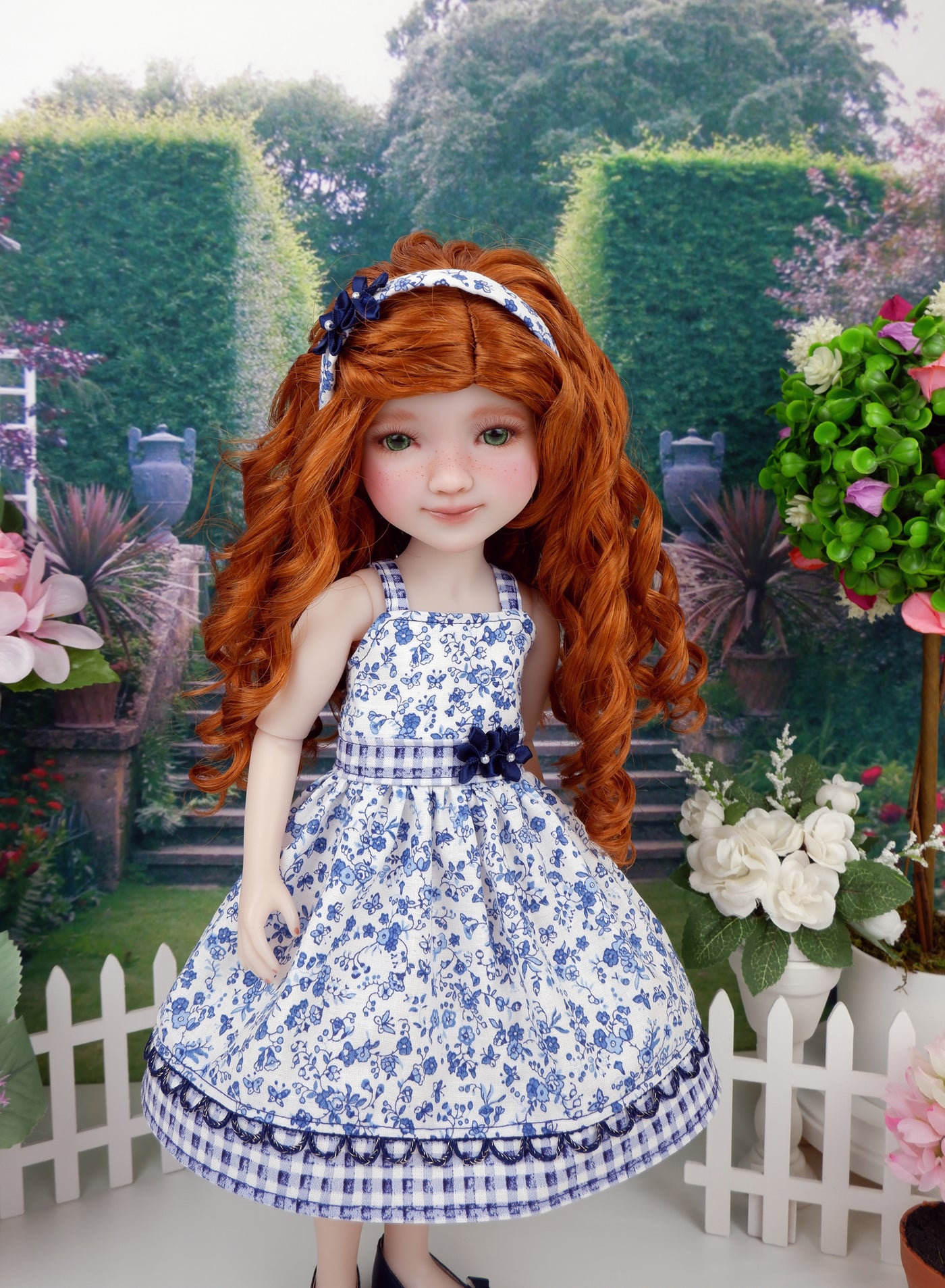 Danish Blue - dress with shoes for Ruby Red Fashion Friends doll