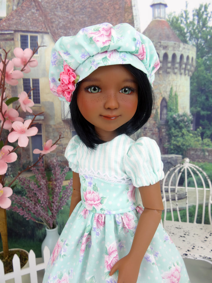 Delicate Spring - dress and shoes for Ruby Red Fashion Friends doll