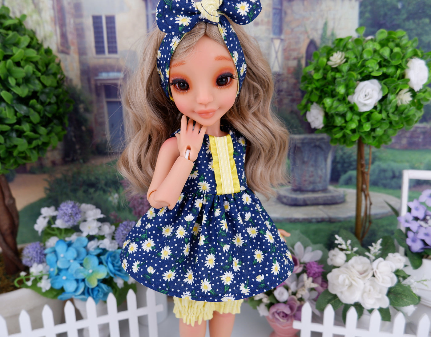 Delightful Daisy - top & bloomers with shoes for Ava doll BJD