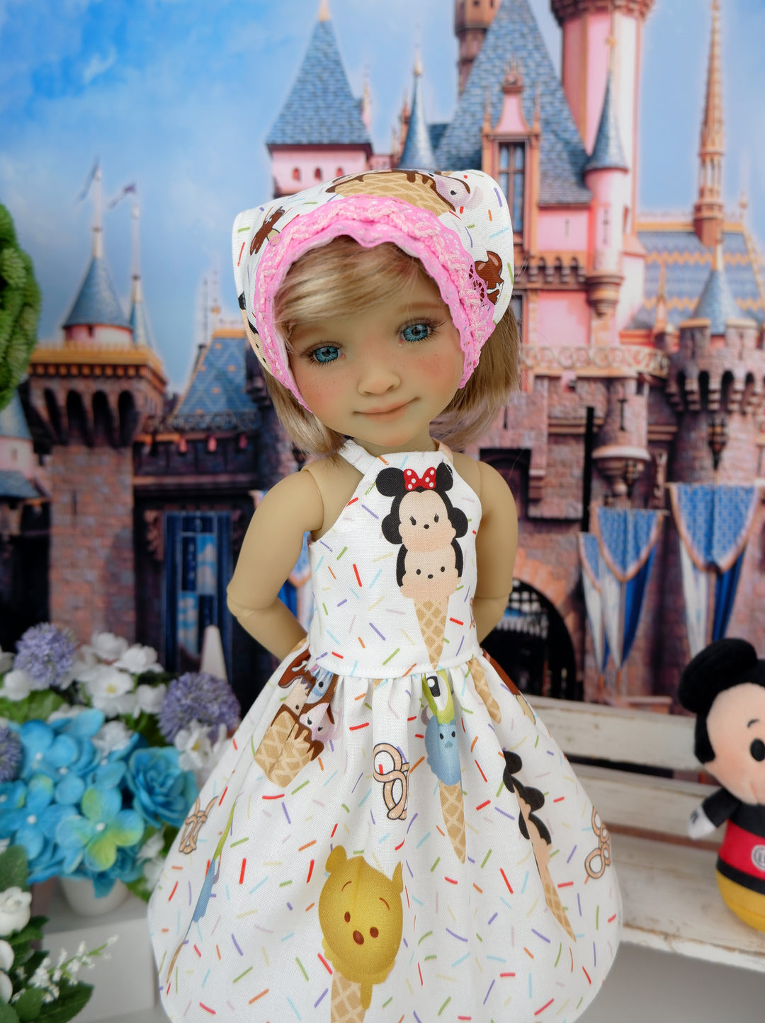Disneyland Treats - dress with shoes for Ruby Red Fashion Friends doll