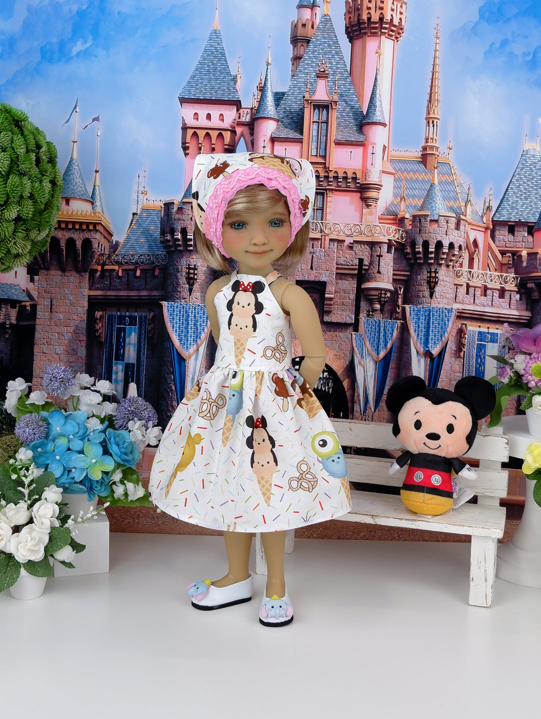 Disneyland Treats - dress with shoes for Ruby Red Fashion Friends doll