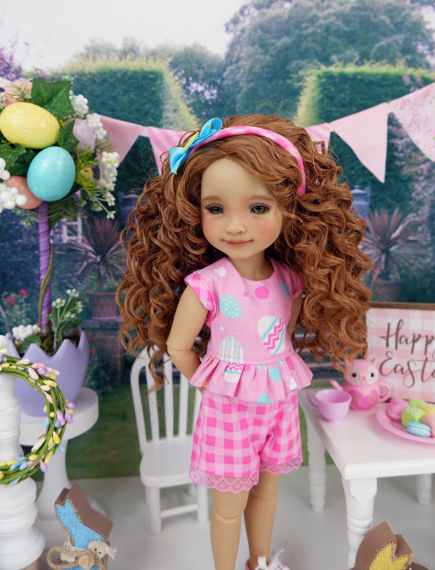 Egg Hunt - top & shorts with shoes for Ruby Red Fashion Friends doll