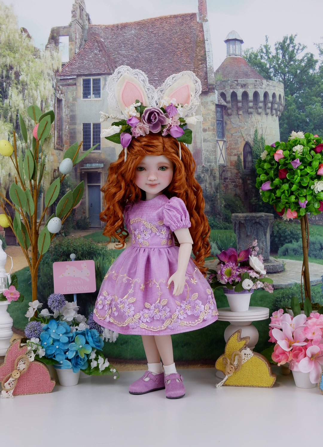 Elegant in Lilac - dress ensemble with shoes for Ruby Red Fashion Friends doll