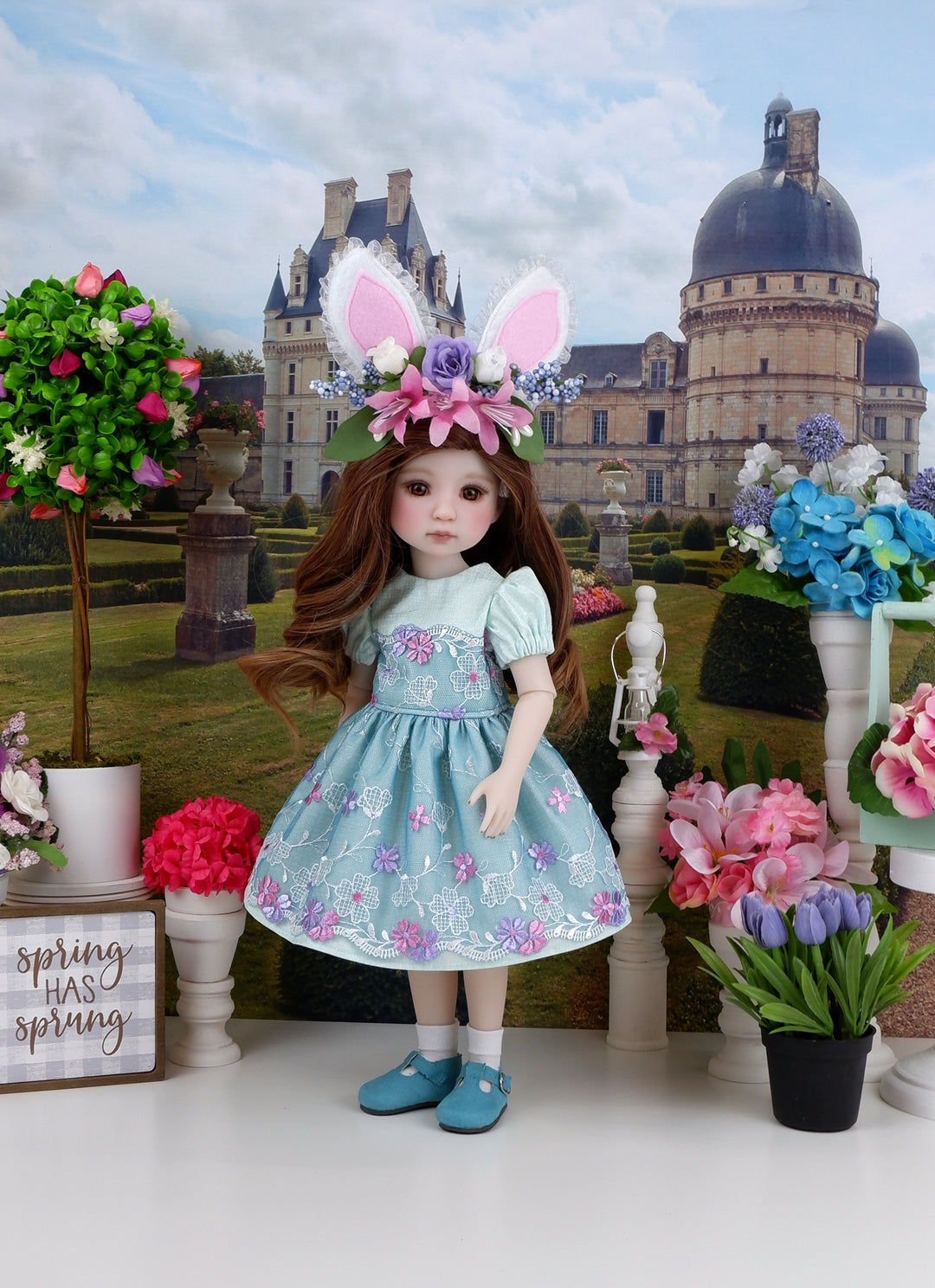 Exquisite Beauty - dress ensemble with shoes for Ruby Red Fashion Friends doll