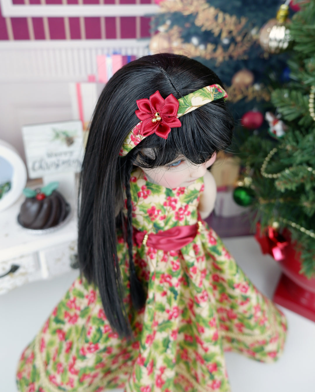 Festive Holly - dress with shoes for Ruby Red Fashion Friends doll