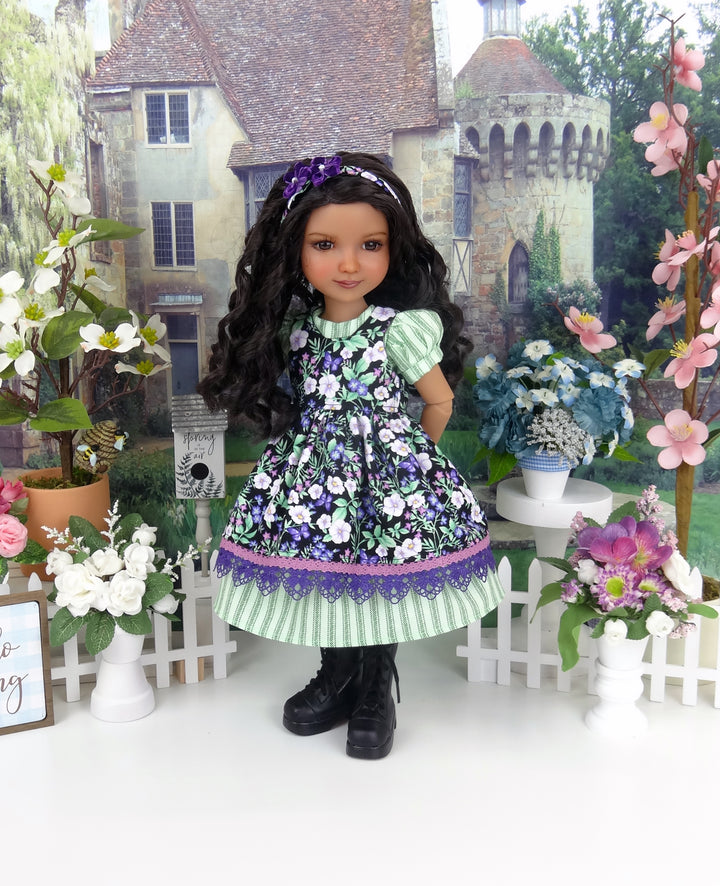 Garden Beauty - dress & pinafore with shoes for Ruby Red Fashion Friends doll