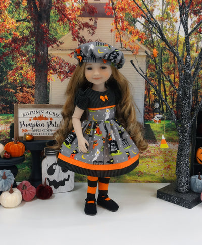 Ghostly Graveyard - dress for Ruby Red Fashion Friends doll