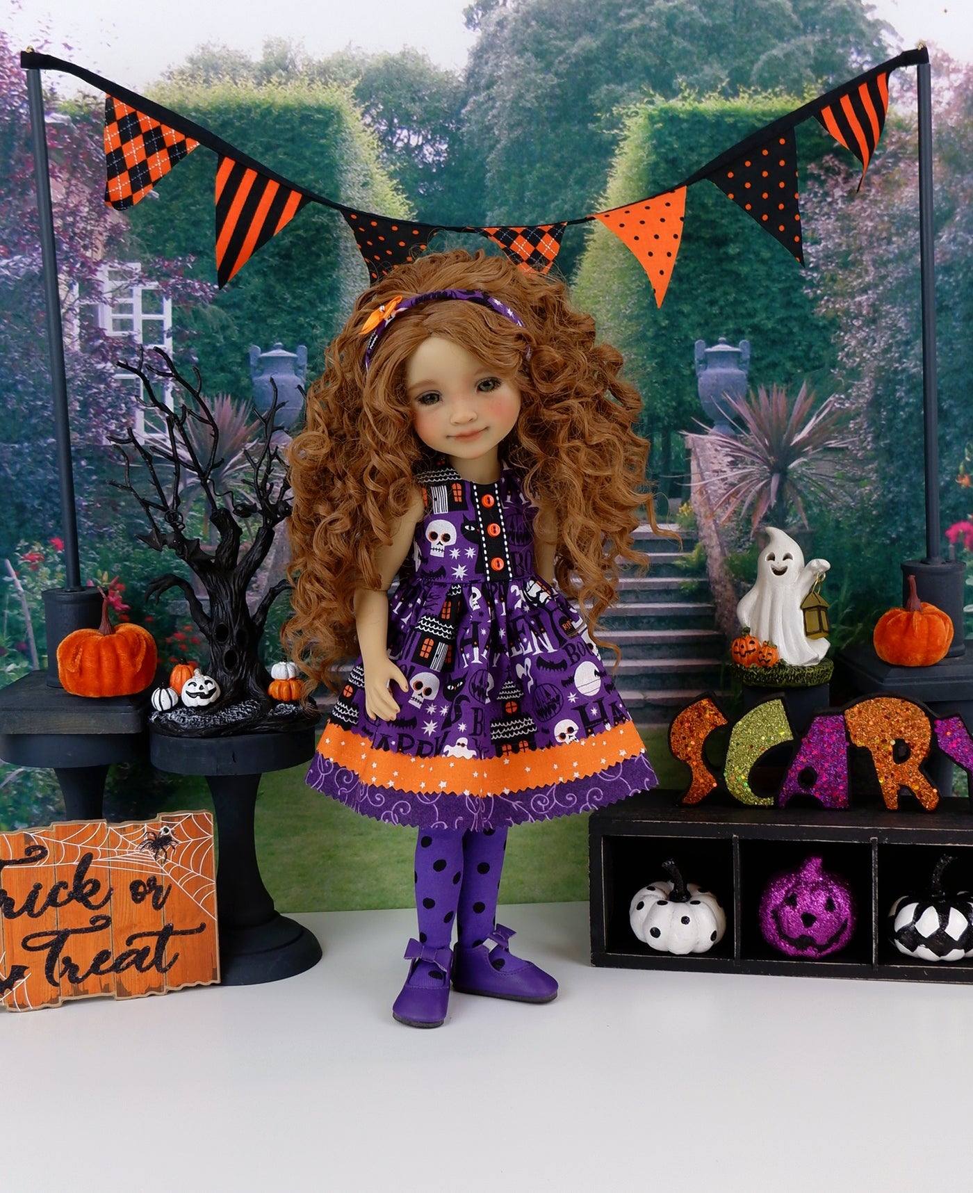 Haunted Halloween - dress with shoes for Ruby Red Fashion Friends doll