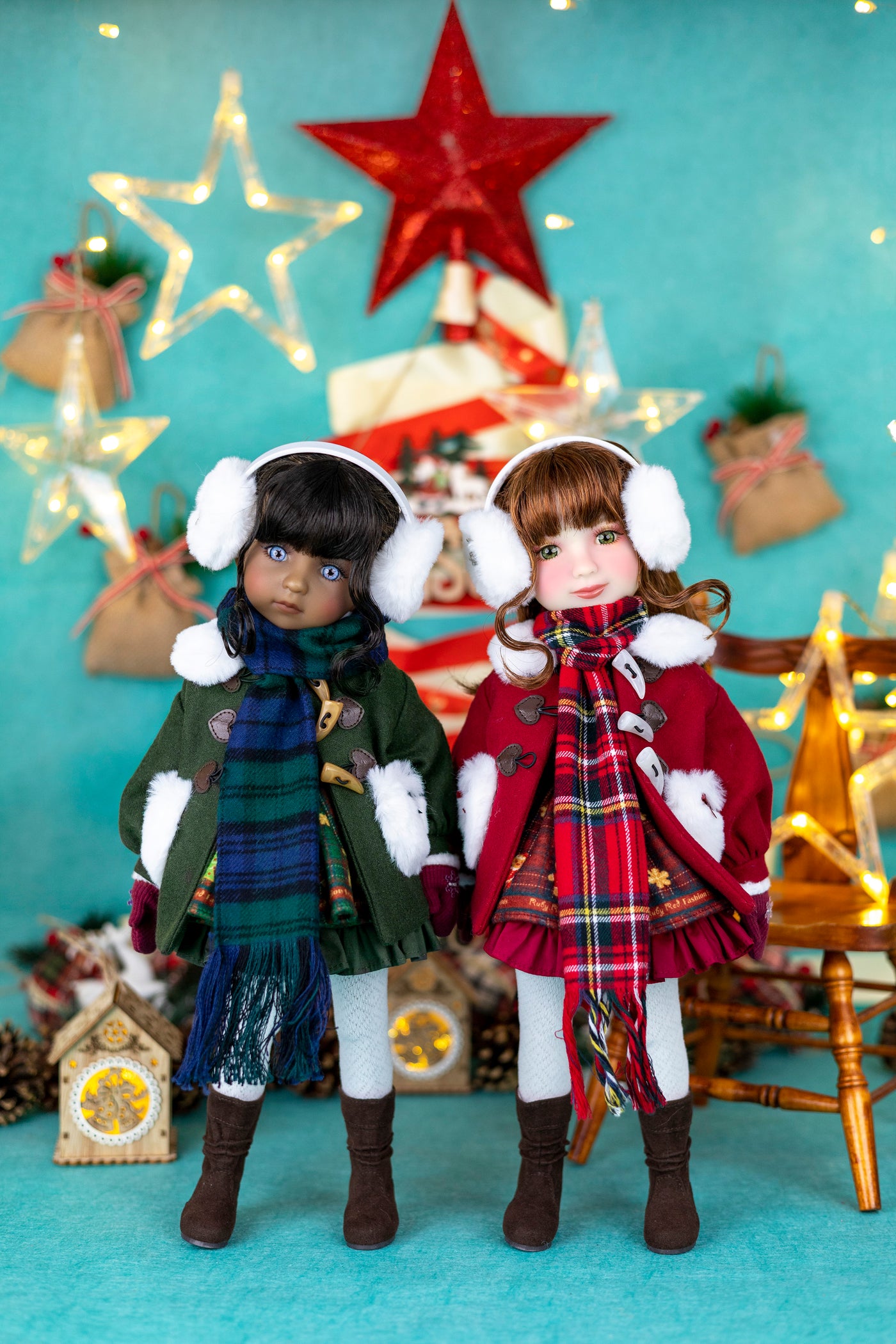 Robin 2022 Christmas Limited Edition - Ruby Red Fashion Friend doll