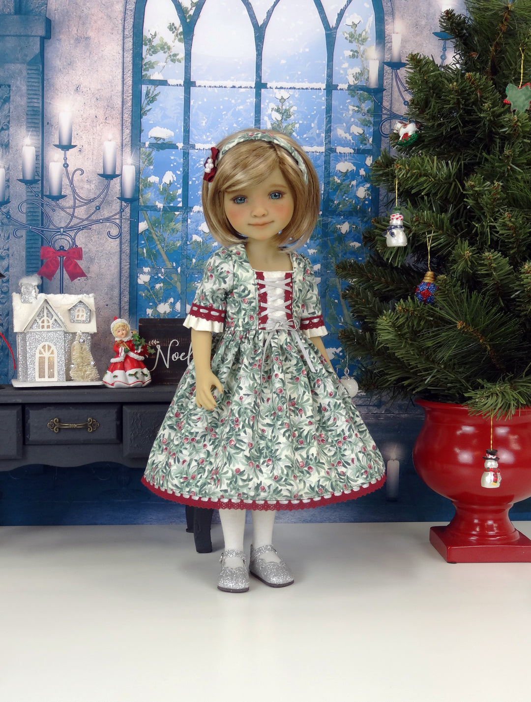 Icy Berries - dress ensemble with shoes for Ruby Red Fashion Friends doll
