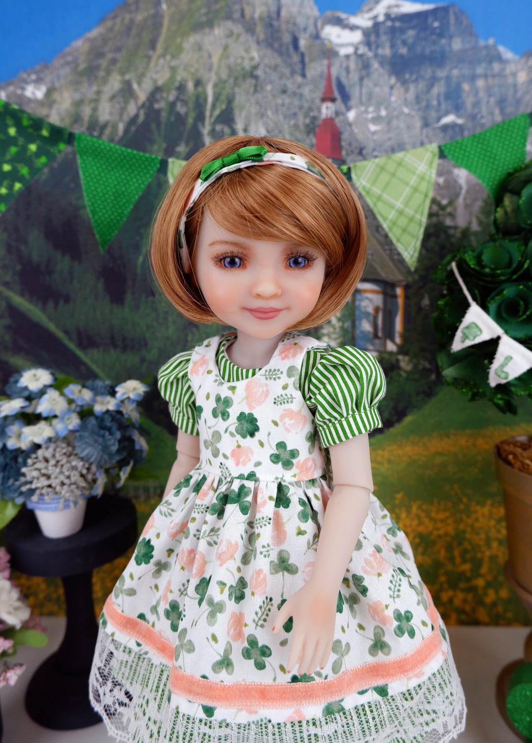In Clover - dress & pinafore with shoes for Ruby Red Fashion Friends doll