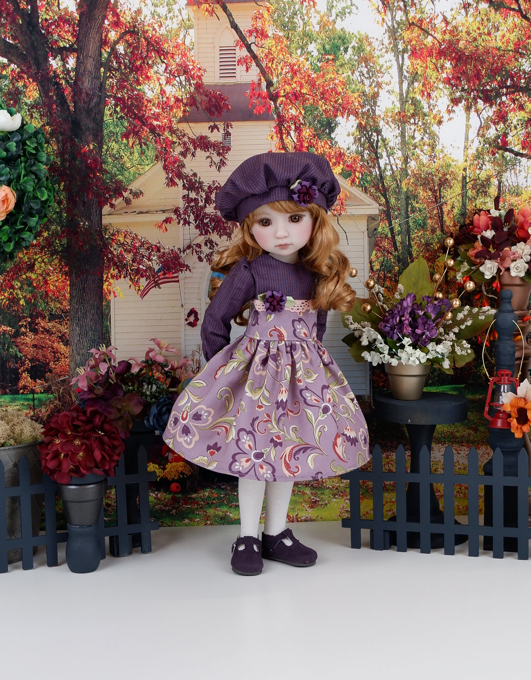 Jacobean Beauty - dress for Ruby Red Fashion Friends doll