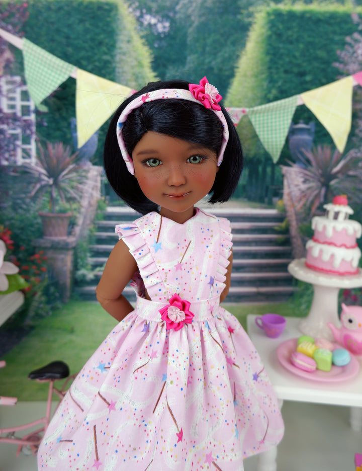 Magic Wand - dress with shoes for Ruby Red Fashion Friends doll