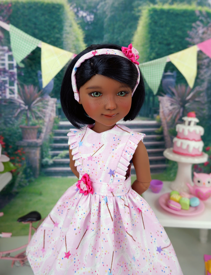 Magic Wand - dress with shoes for Ruby Red Fashion Friends doll