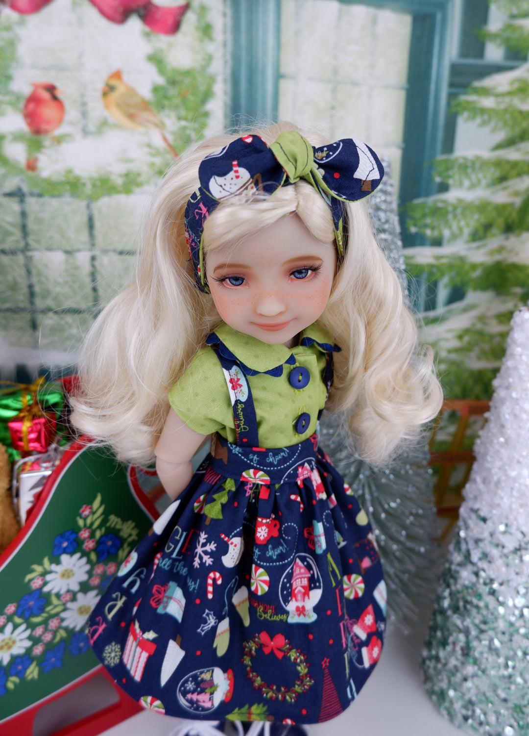 Merry Holiday - blouse & jumper with boots for Ruby Red Fashion Friends doll