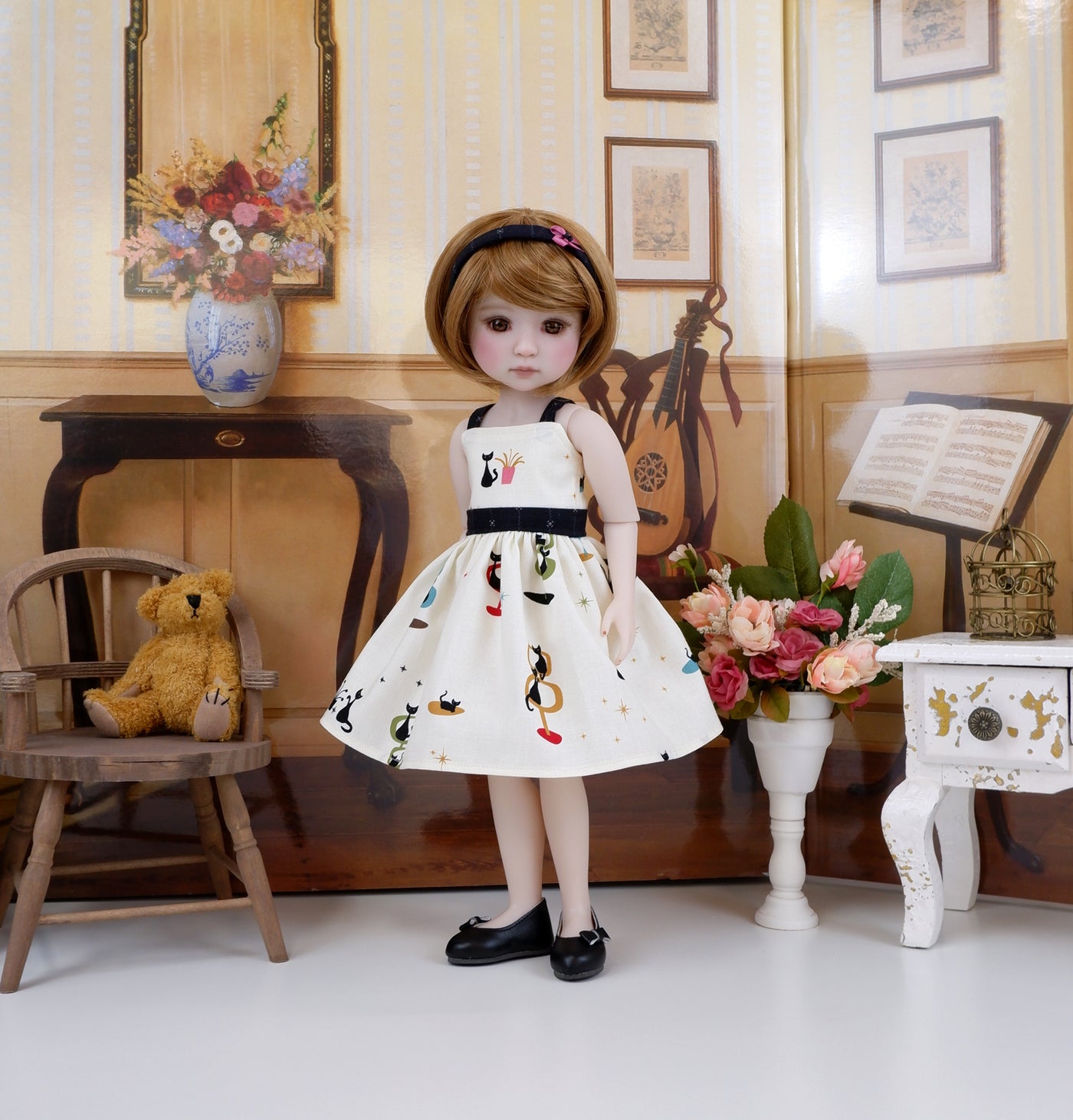 Miss Kitty - dress & sweater with shoes for Ruby Red Fashion Friends doll