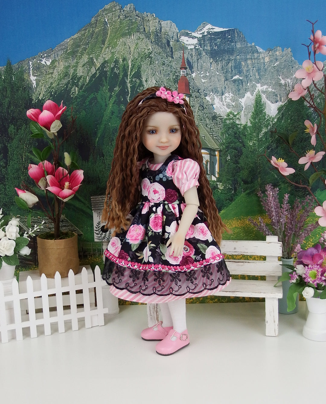 Old Garden Rose - dress & pinafore with shoes for Ruby Red Fashion Friends doll