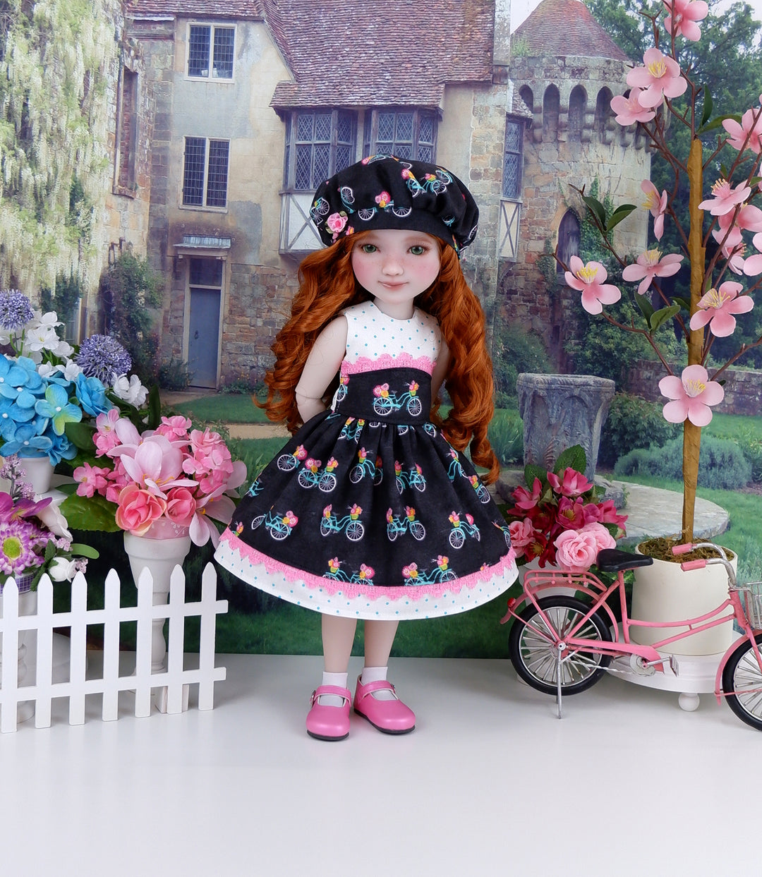 Pedal Pusher - dress with shoes for Ruby Red Fashion Friends doll