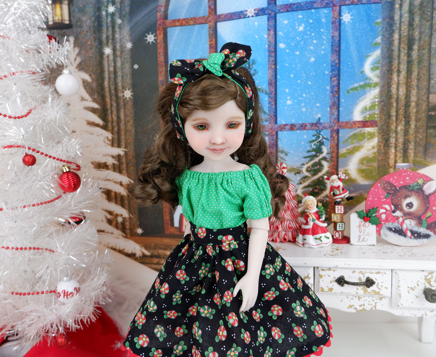 Peppermint Patty - blouse & skirt with boots for Ruby Red Fashion Friends doll