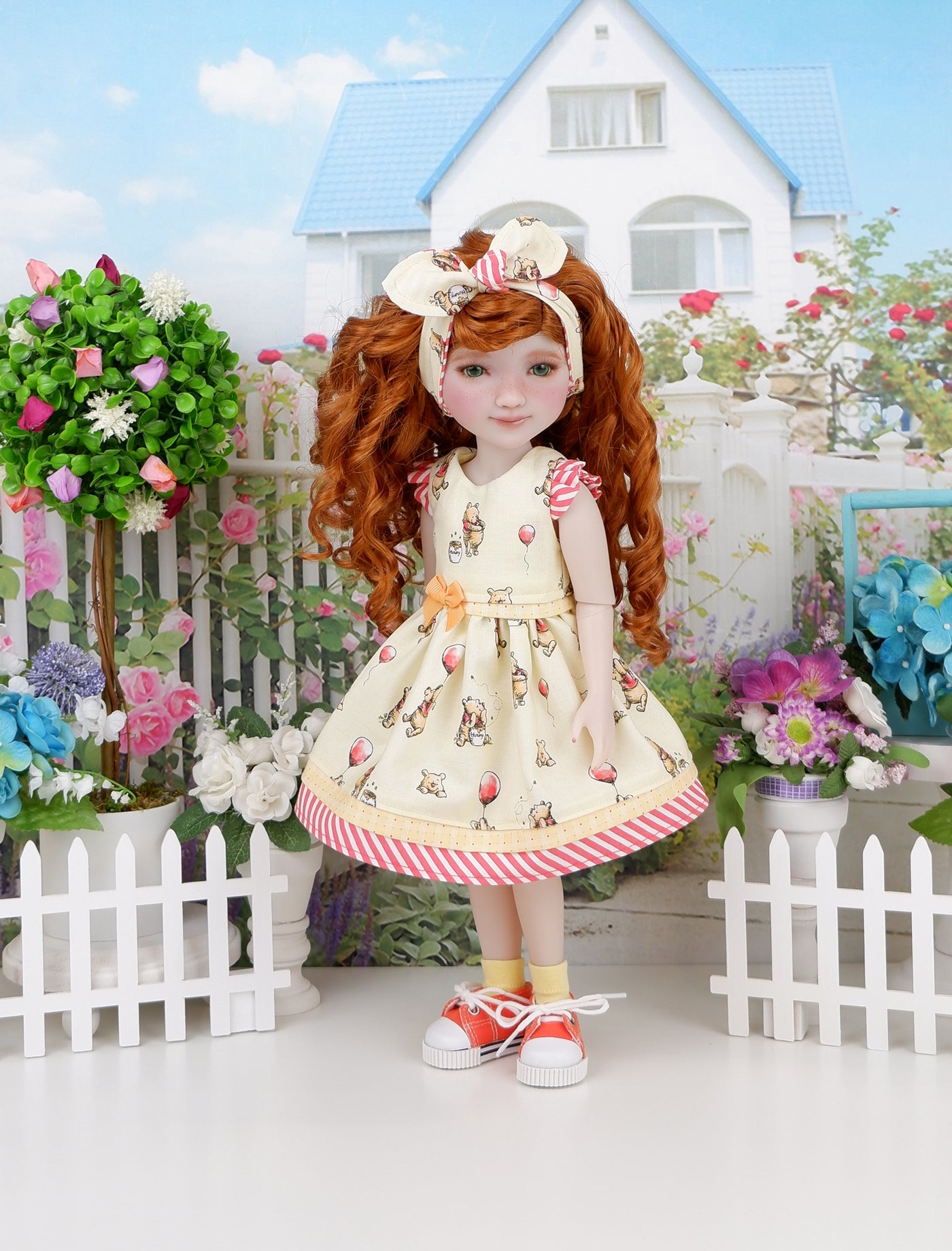 Playful Pooh - dress with shoes for Ruby Red Fashion Friends doll