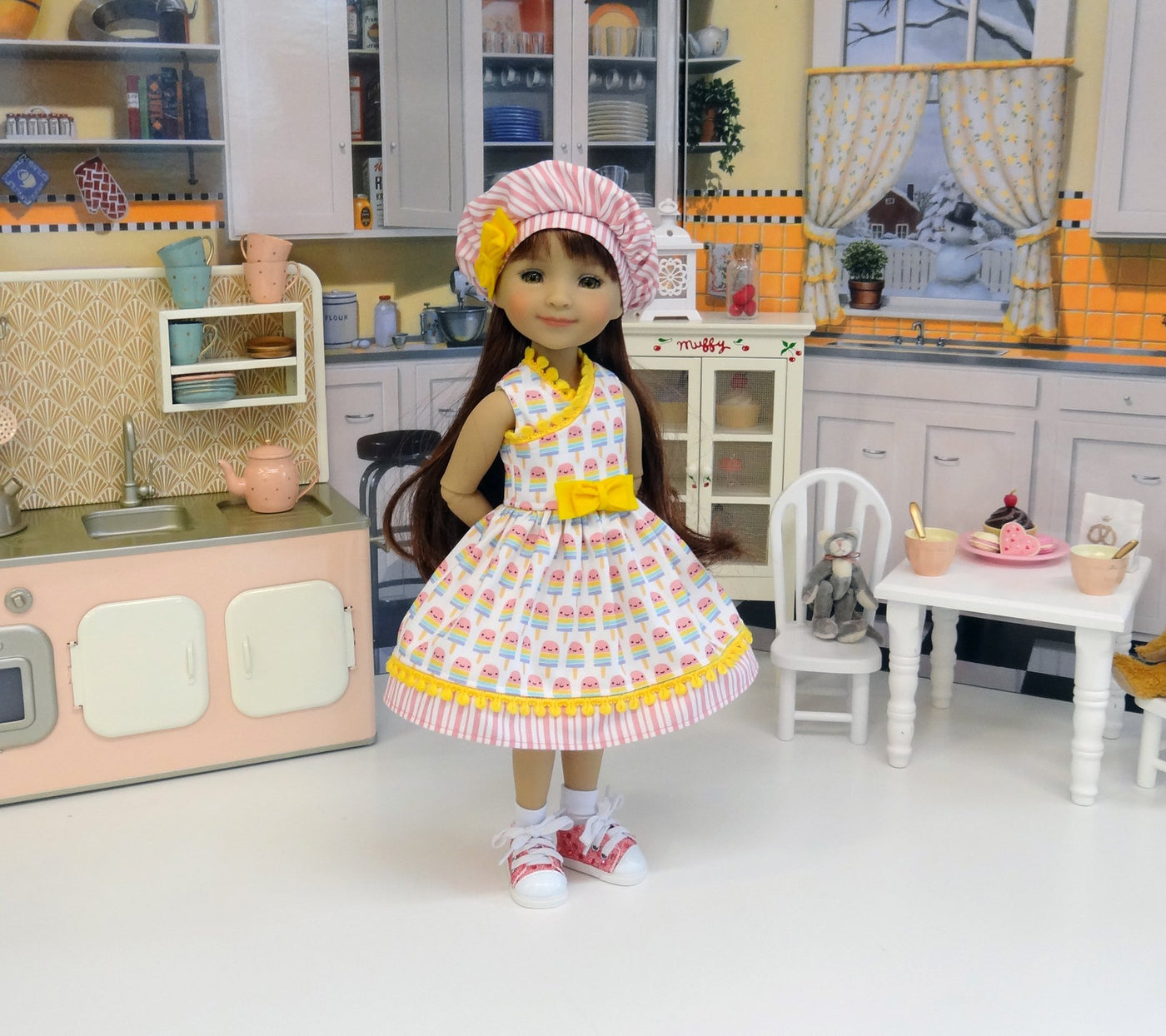 Popsicle Stand - dress for Ruby Red Fashion Friends doll