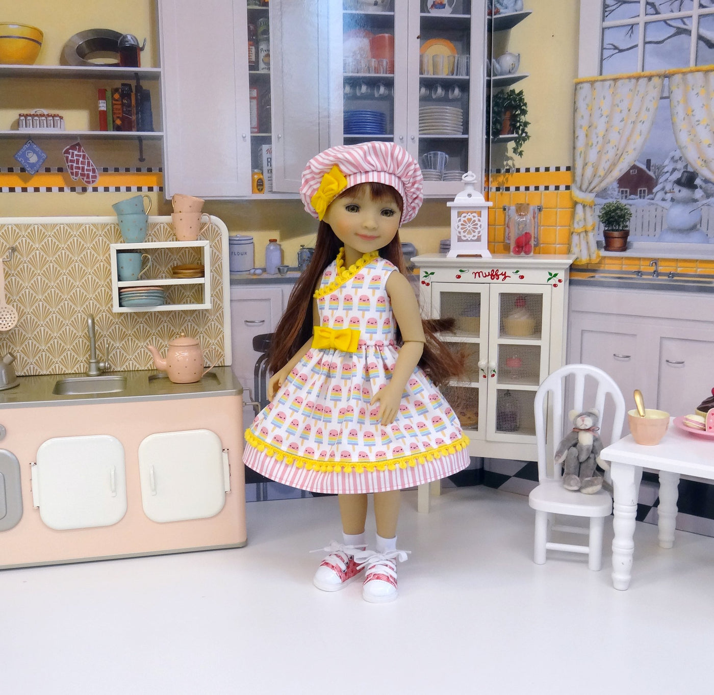 Popsicle Stand - dress for Ruby Red Fashion Friends doll