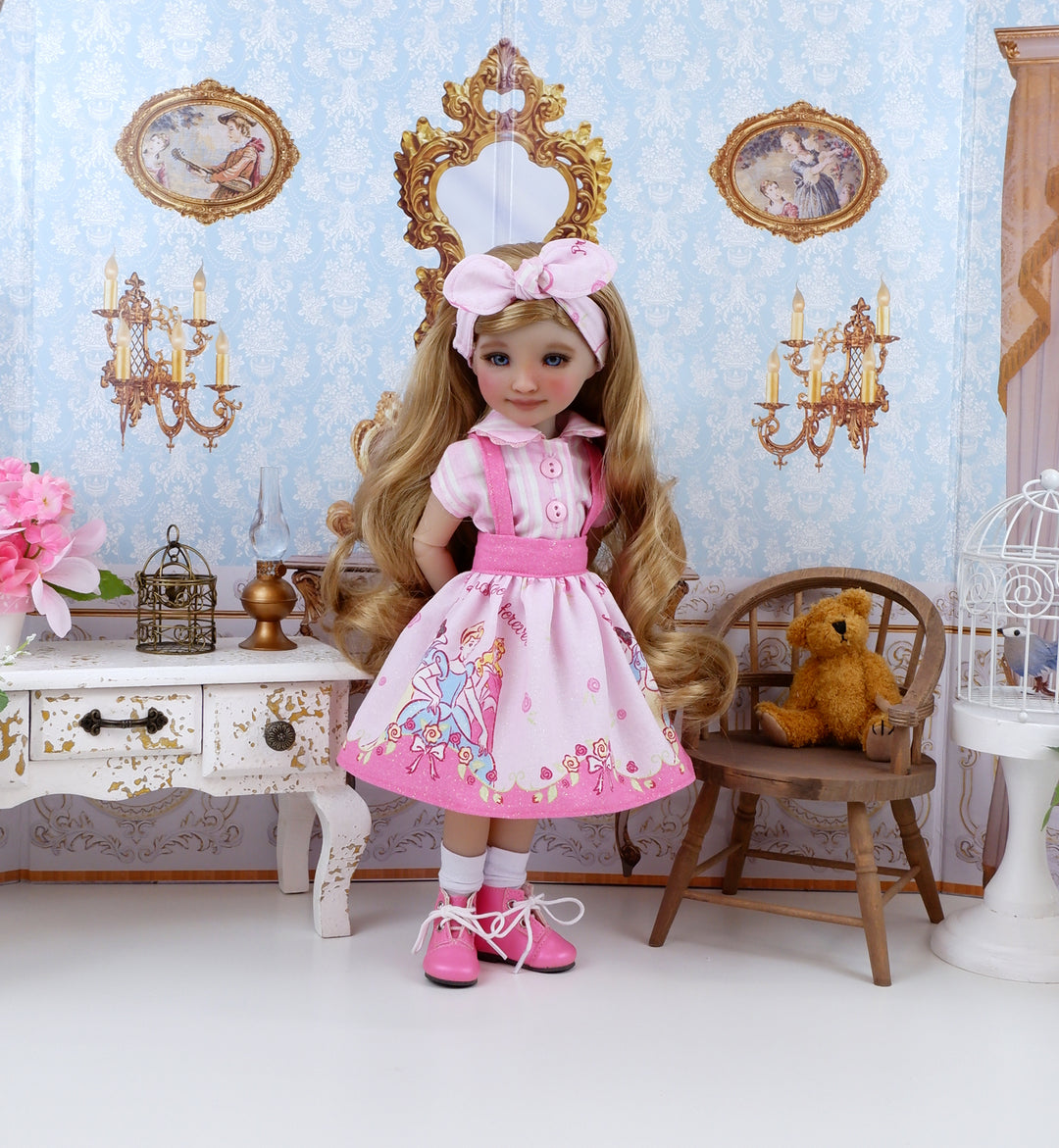 Princess Friends - blouse & jumper with boots for Ruby Red Fashion Friends doll
