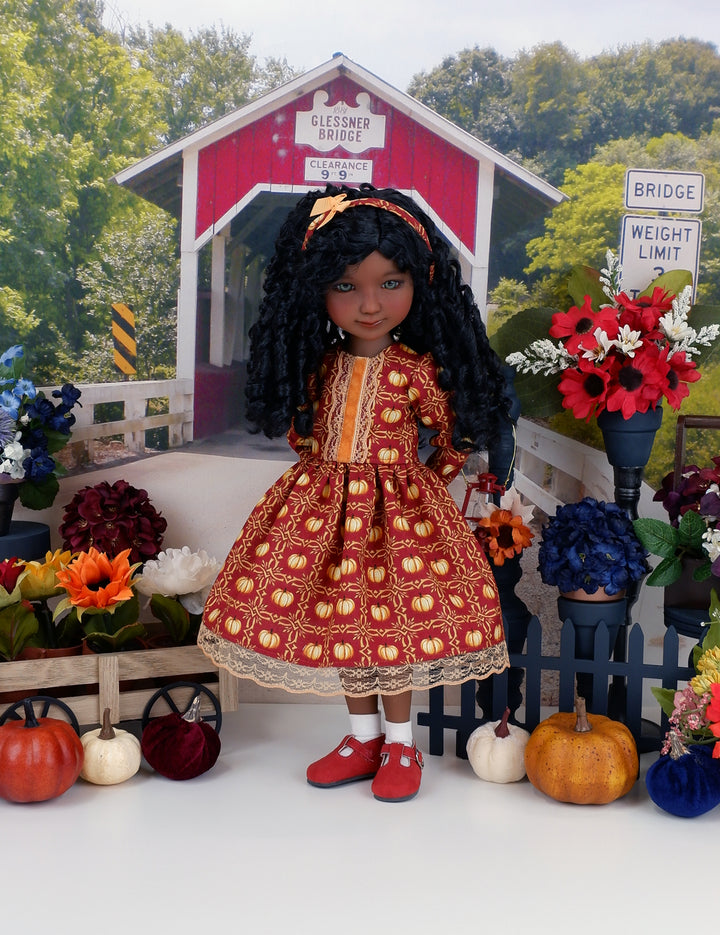 Pumpkins of Autumn - dress with shoes for Ruby Red Fashion Friends doll