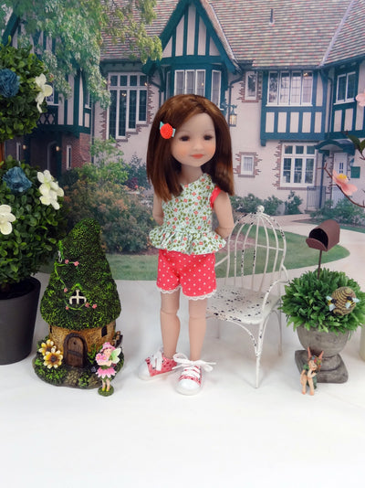 Quiet Meadow - top & shorts for Ruby Red Fashion Friends doll