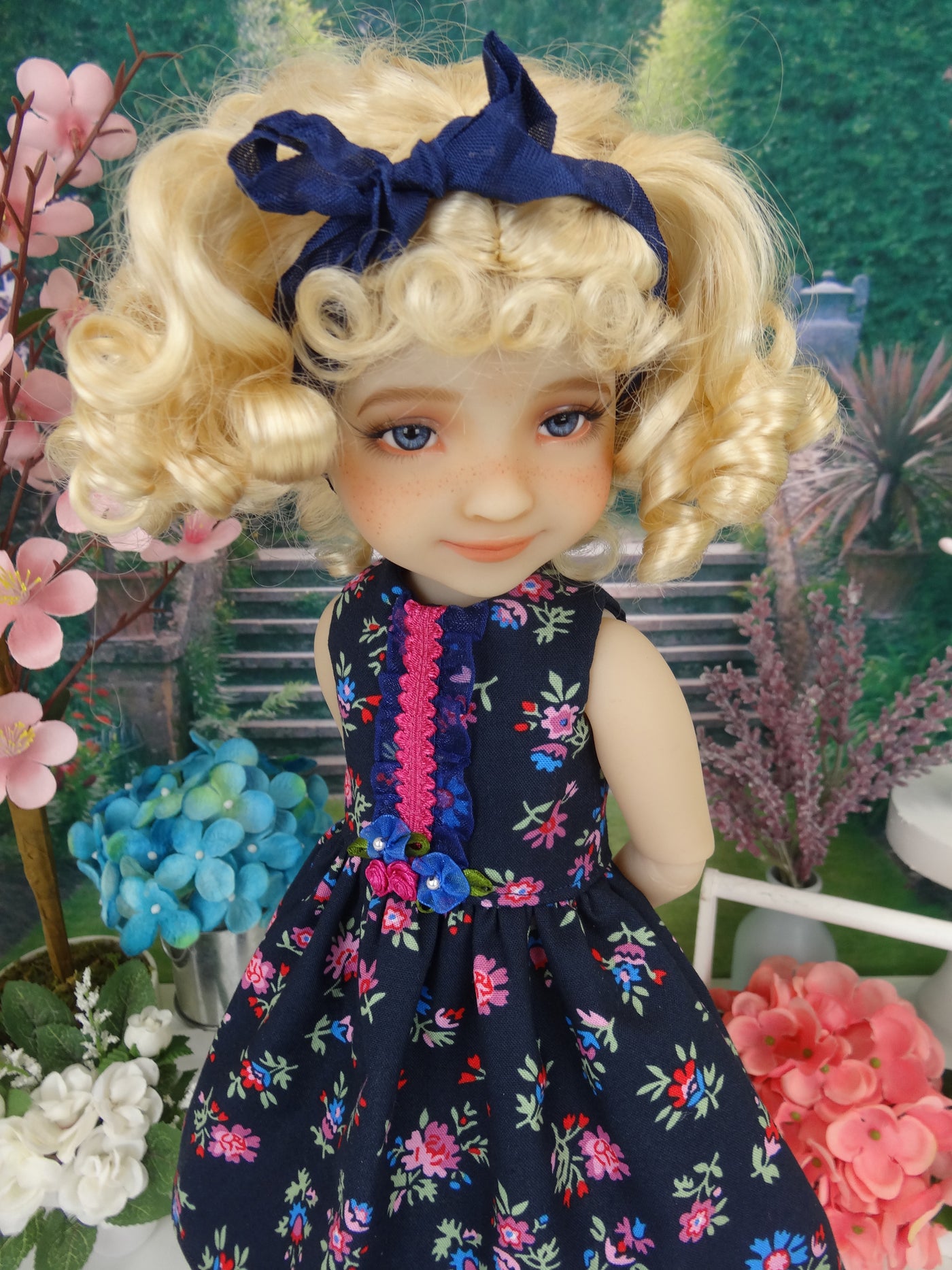 Russian Wildflowers - dress with shoes for Ruby Red Fashion Friends doll