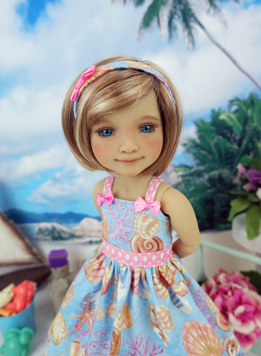 Seashore - dress with shoes for Ruby Red Fashion Friends doll