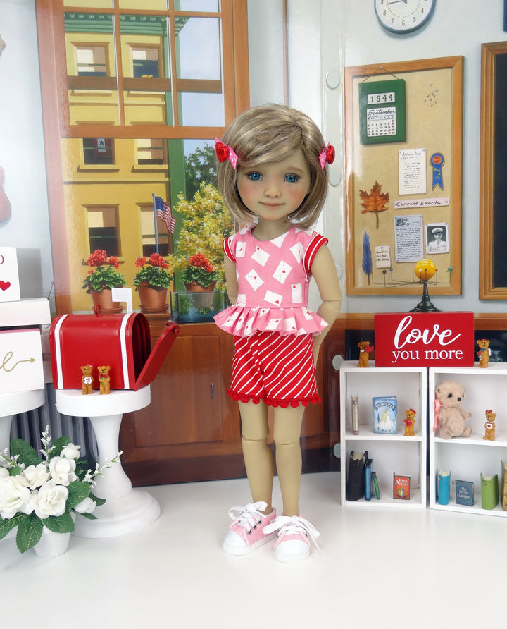Sending Love - top & shorts with shoes for Ruby Red Fashion Friends doll