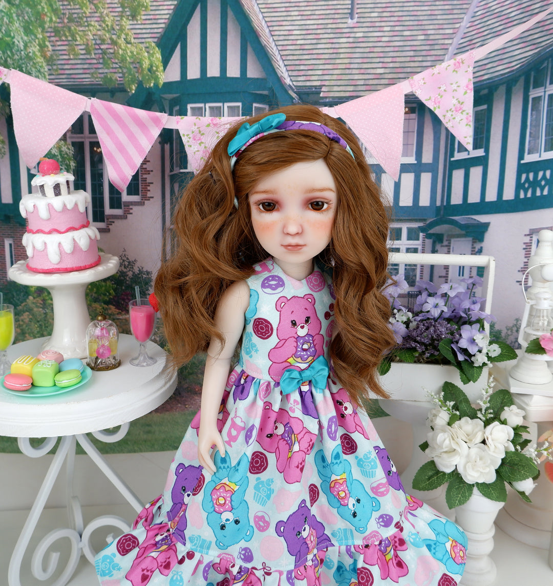 Share Bear - dress with shoes for Ruby Red Fashion Friends doll