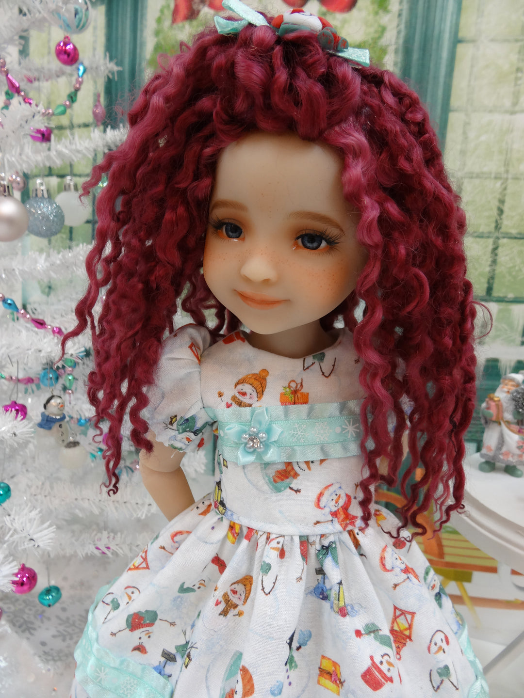 Snowman Family - dress with shoes for Ruby Red Fashion Friends doll