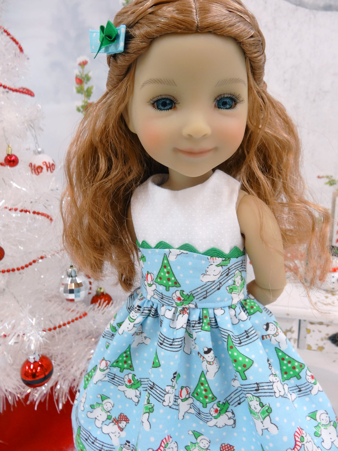 Snowman's Tune - dress with shoes for Ruby Red Fashion Friends doll
