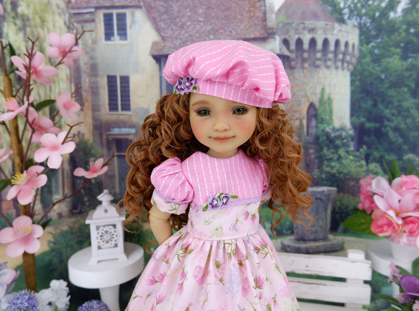 Spring Sweet Pea - dress and shoes for Ruby Red Fashion Friends doll