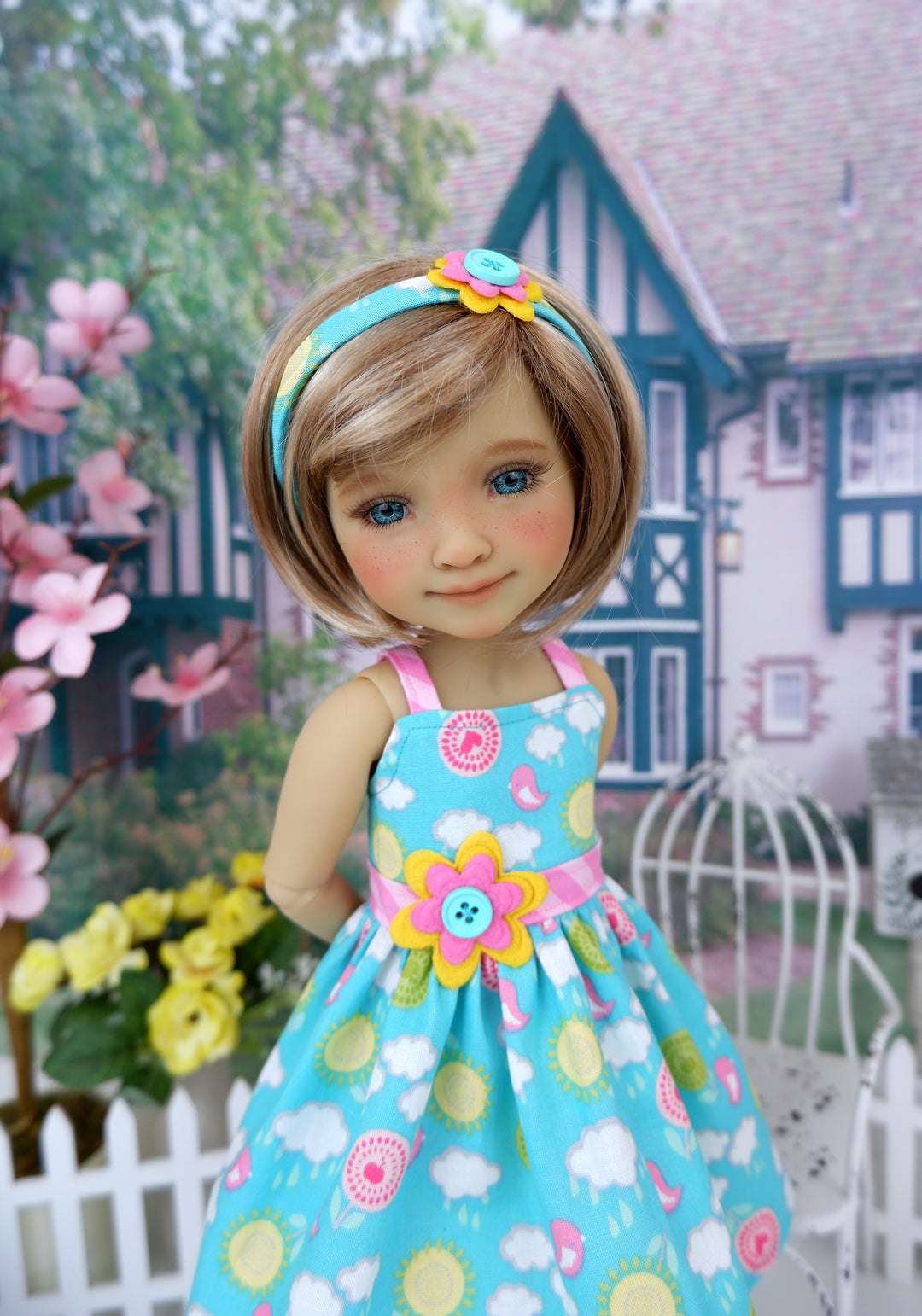 Springtime Sun - dress with shoes for Ruby Red Fashion Friends doll
