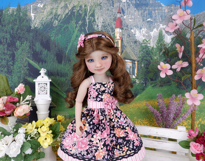 Summer Beauty - dress with shoes for Ruby Red Fashion Friends doll