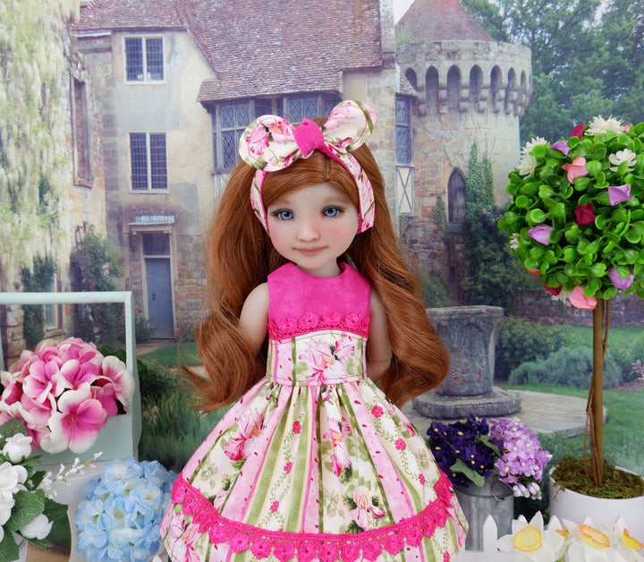 Summer Iris - dress and shoes for Ruby Red Fashion Friends doll